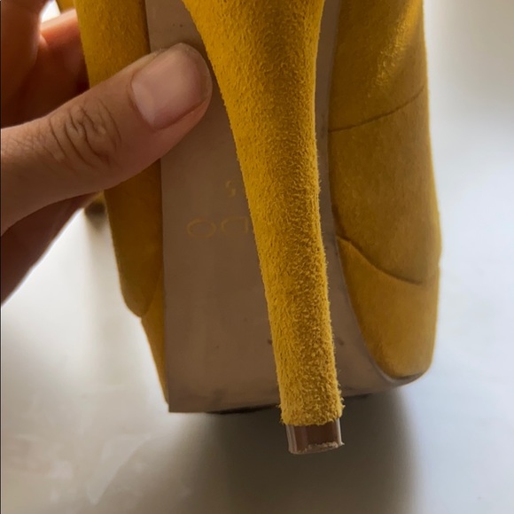 Boho Suede Mustard Yellow Aldo Pumps - Picture 7 of 10
